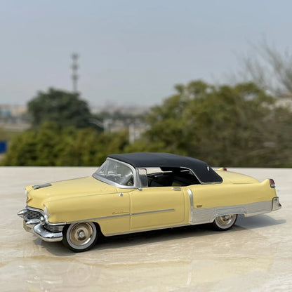 1:43 Classical Old Car Model Diecasts