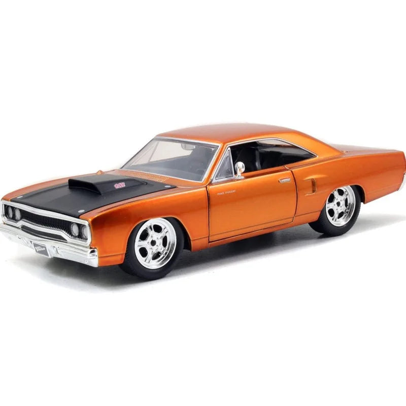 1:24 Plymouth Road Runner