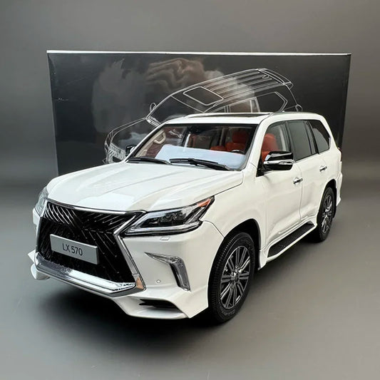 1:18 Lexus LX570