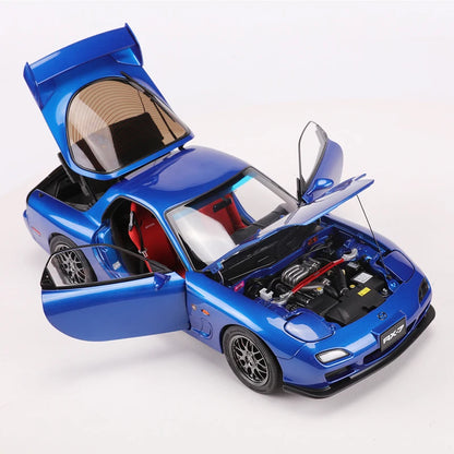 1:18 Mazda RX7