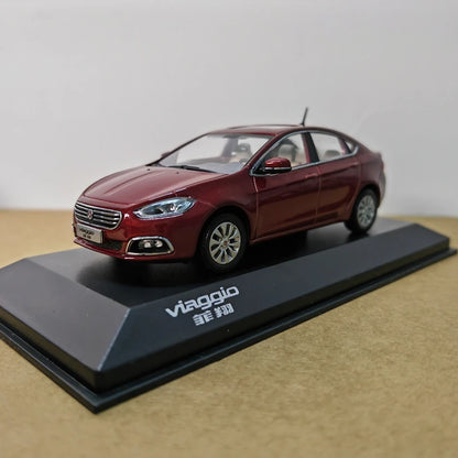 1:43 FIAT Viaggio