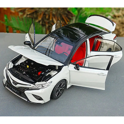 1:18 TOYOTA Camry 8th Generation