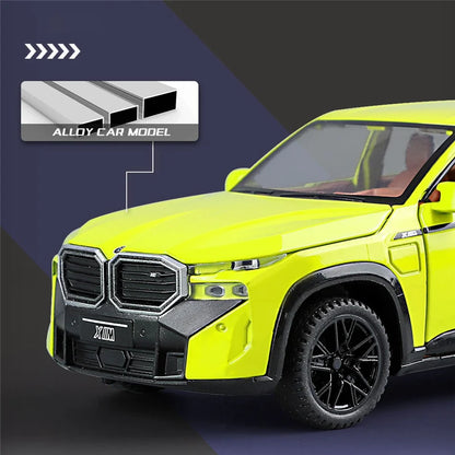 1:32 BMW XM
