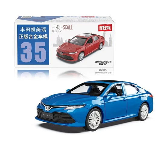 1:43 TOYOTA Camry
