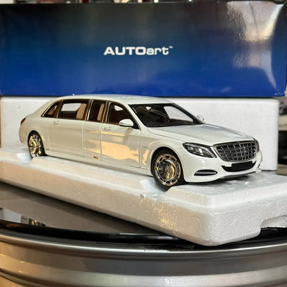 1:18 Mercedes Benz S600 V12 Pullman