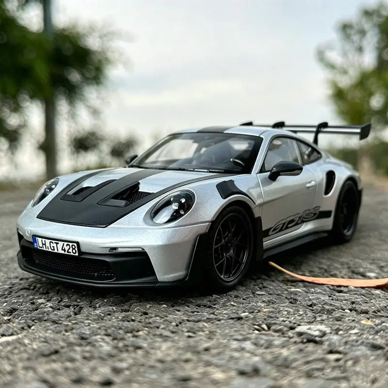 1:24 Porsche 911 GT3 RS 992