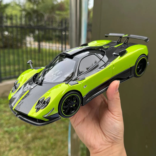 1:18 Pagani Zonda Cinque Coupe 2009