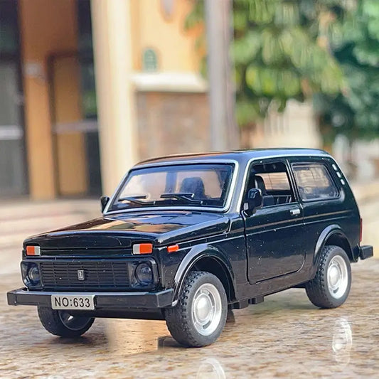 1:32 Lada Niva