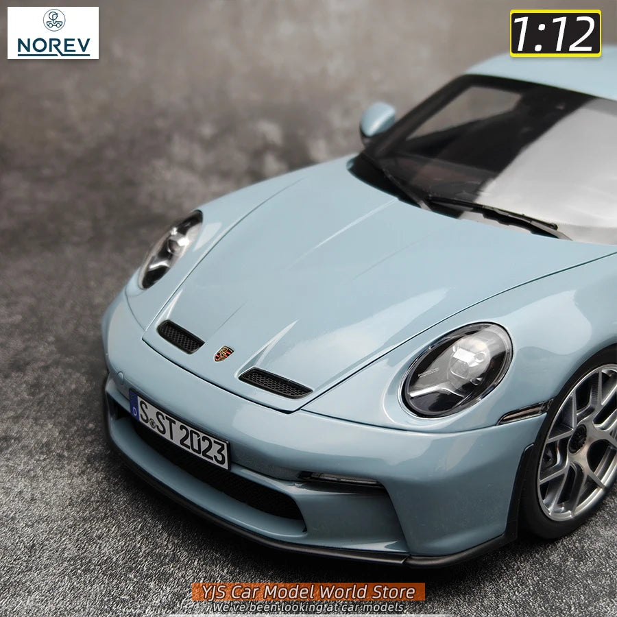 1:12 Porsche 911 S/T 2023