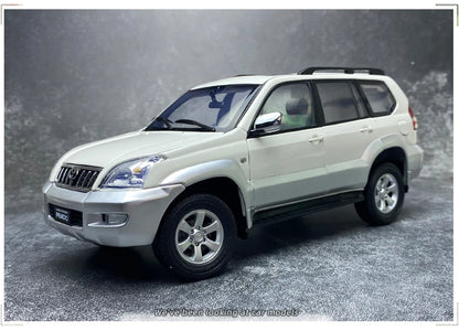1:18 TOYOTA PRADO GX  2008