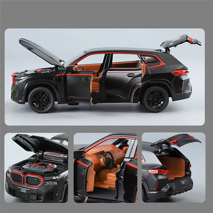1:32 BMW XM