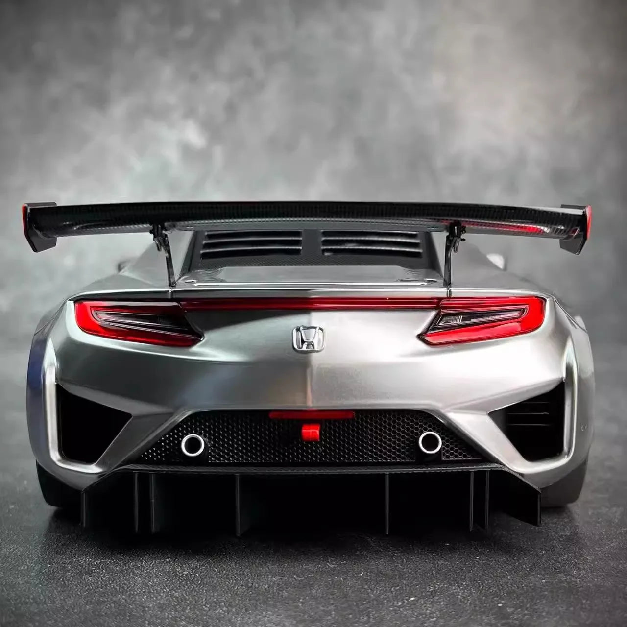 1:18 HONDA NSX GT3 2018