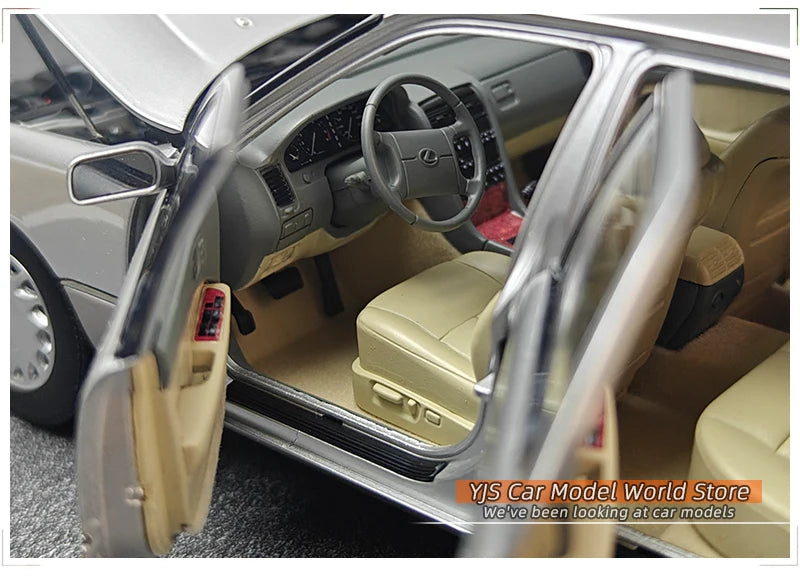 1:18 Lexus LS400