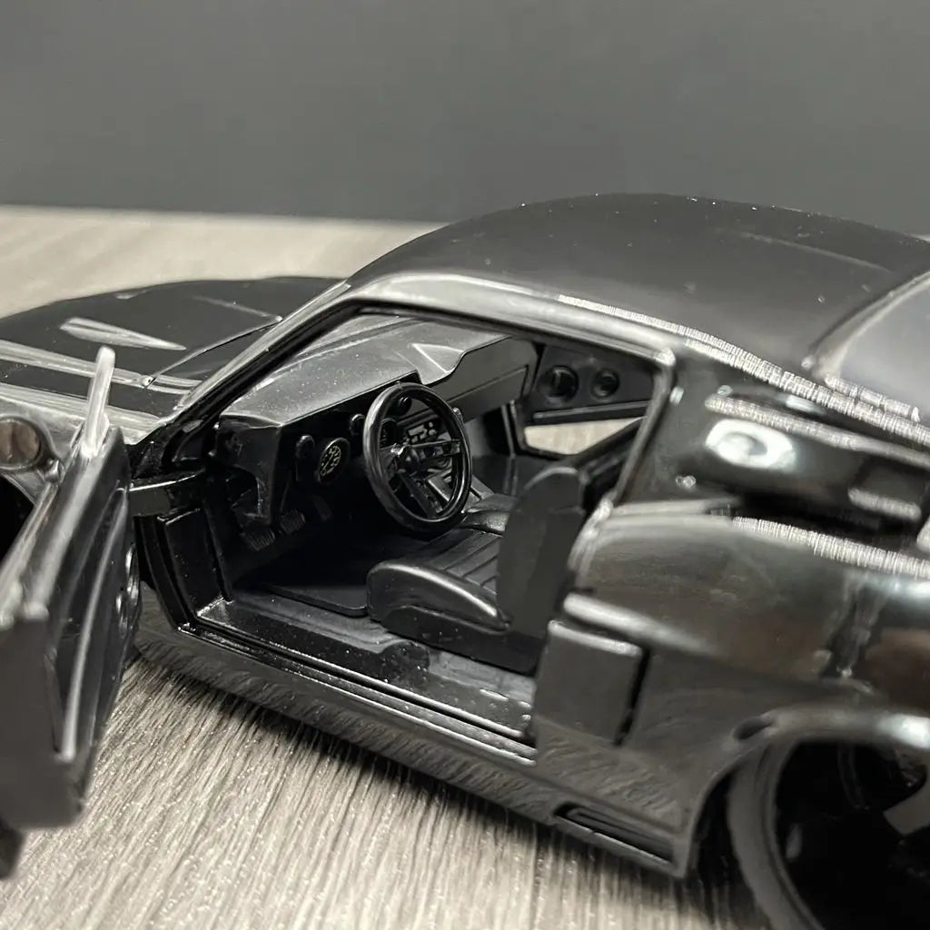1:24 Ford Mustang Shelby GT500KR