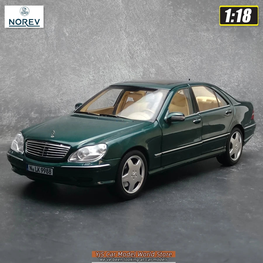 1:18 Mercedes-Benz  S55 AMG 2000