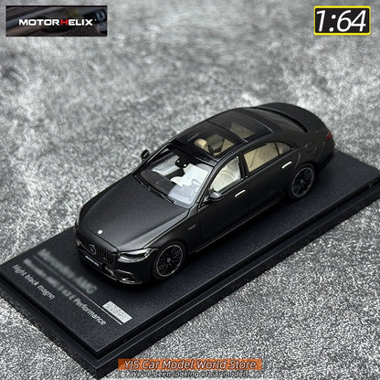 1:64 Mercedes-Benz S63 E Performance 2023