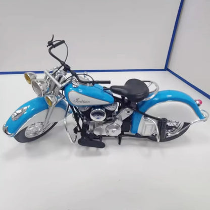 1:6 Vintage Indian's Motorcycle