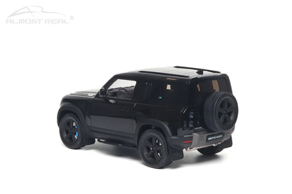 1:18 New 2020 Land Rover Defender 90
