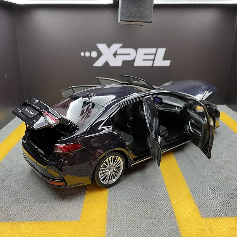 1:18 Toyota 2021 Allion