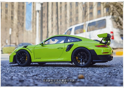 1:18 Porsche 911 (911.2) GT2 RS
