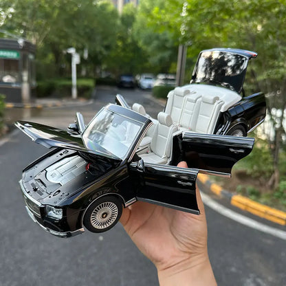1:18 Toyota Century Convertible