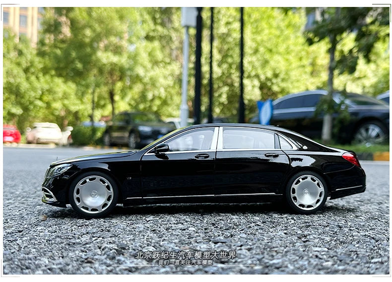 1:18 Mercedes-Benz Maybach S650 2018