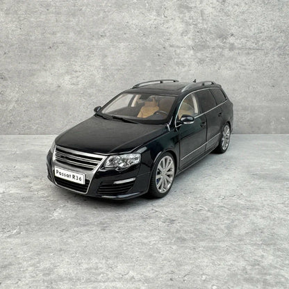 1:18 Volkswagen Passat Estate R36