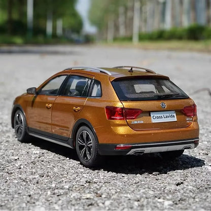 1:18 Volkswagen Cross Lavida 2016