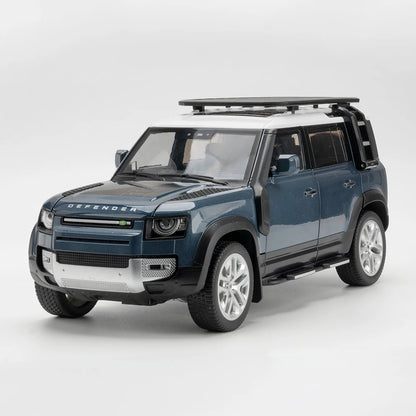 1:18 Land Rover Defender 110 Camel Cup Bay Edition