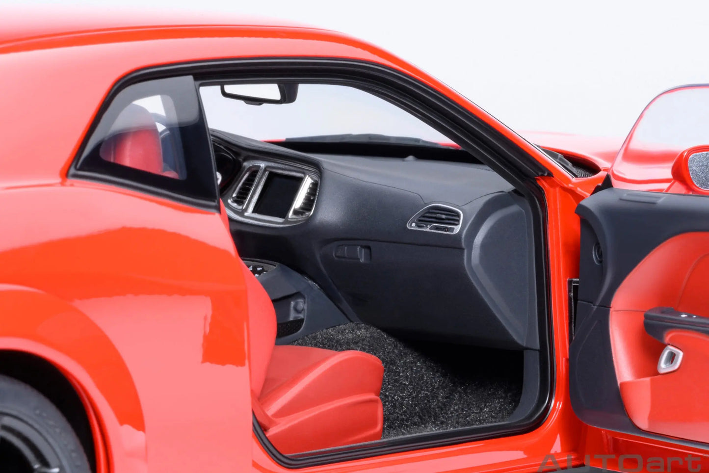 1:18 DODGE CHALLENGER SRT JAILBREAK 2022