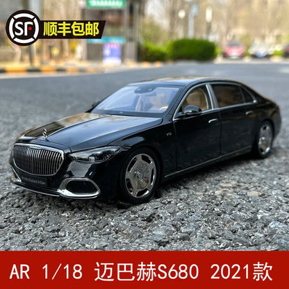 1:18 Mercedes-Benz Maybach S-Class S680 2021