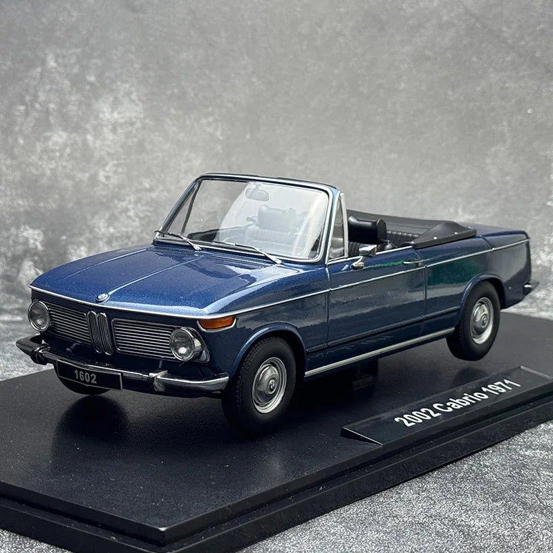 1:18 BMW 2002/1602 Convertible