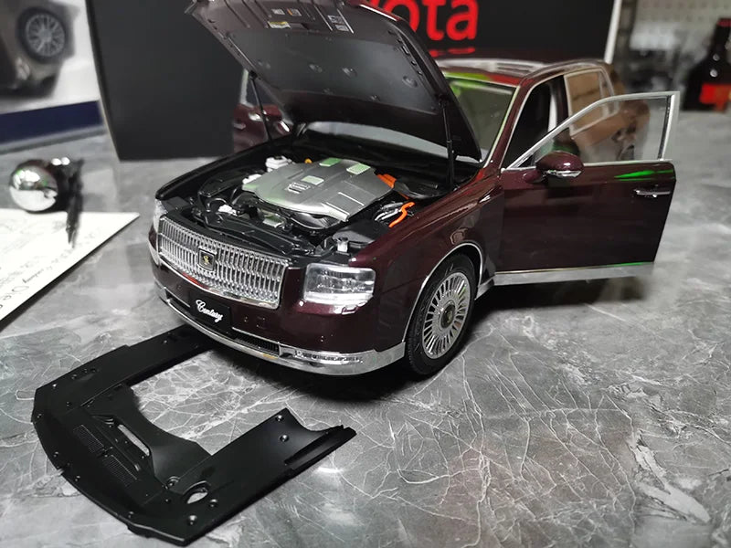 1:18 Toyota Century