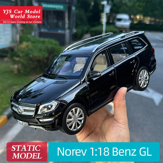 1:18 Mercedes Benz GL-class GL500