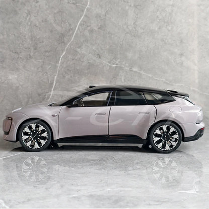 1:18 Audi E5 Sportback