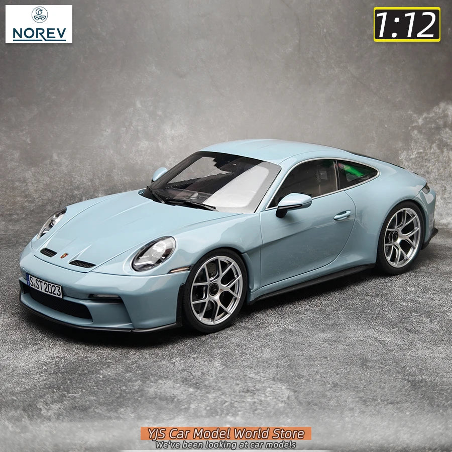 1:12 Porsche 911 S/T 2023