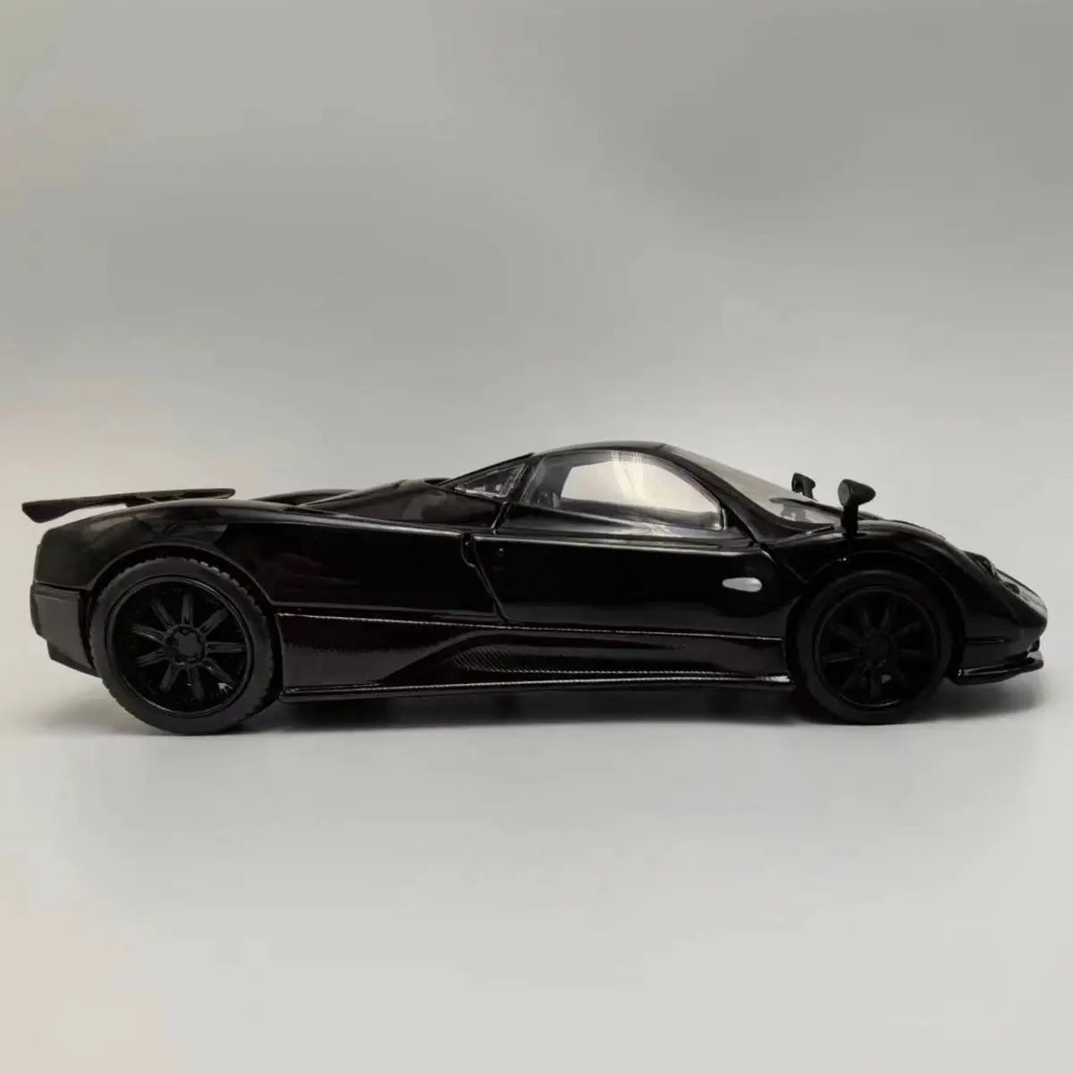 1:24 Pagani Zonda F