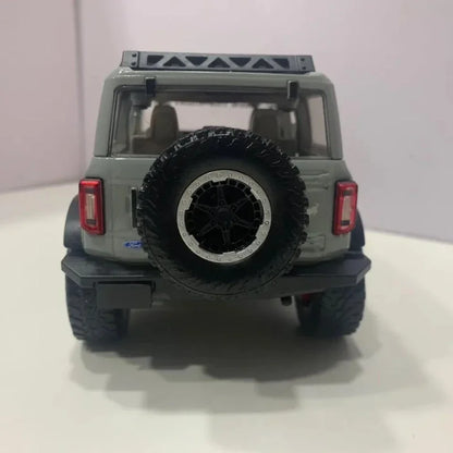 1:24 Ford Bronco 2021