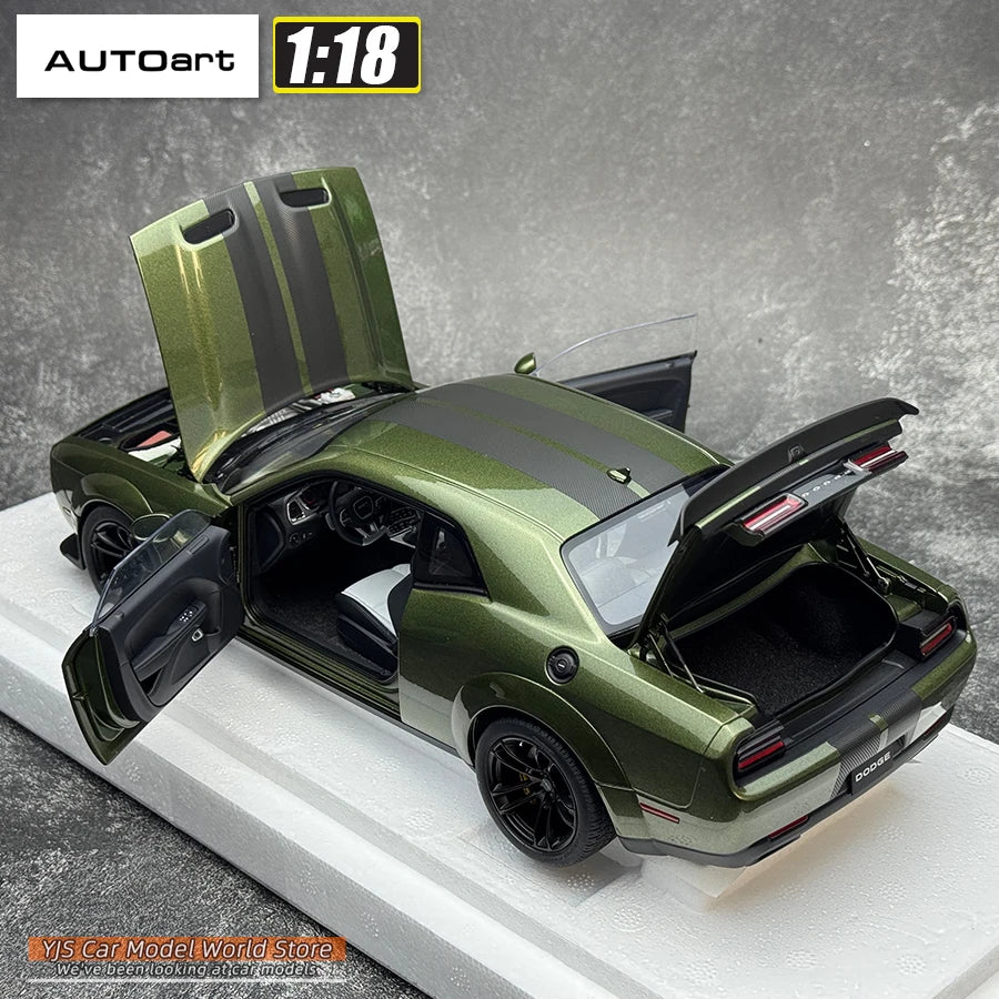 1:18  DODGE CHALLENGER SRT JAILBREAK 2022 -SUPER STOCK 2023