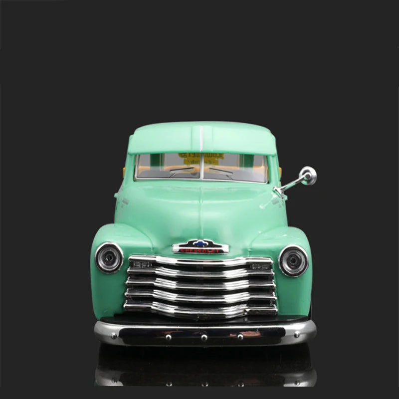 1:24 1950 Chevrolet 3100 Pickup
