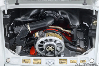 1:18 Porsche 911 Carrera 2.7 RS "THE CIRCUIT WOLF"