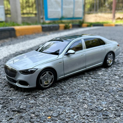 1:18 Mercedes-Benz Maybach S680 new S-Class 2021