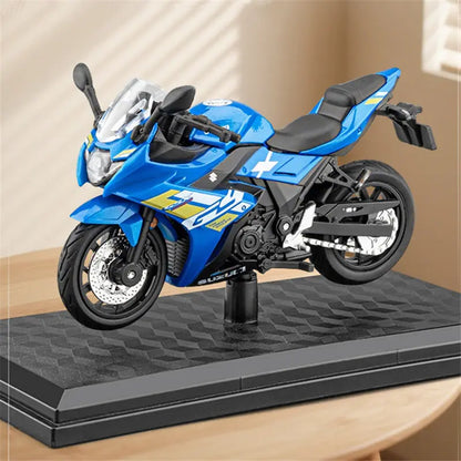 1:18 Suzuki GSX-250R