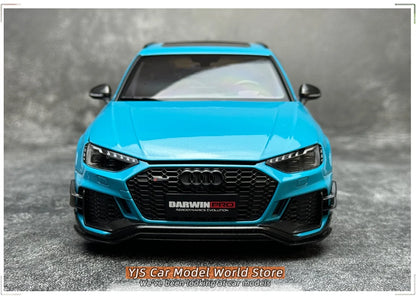 1:18 Audi RS4