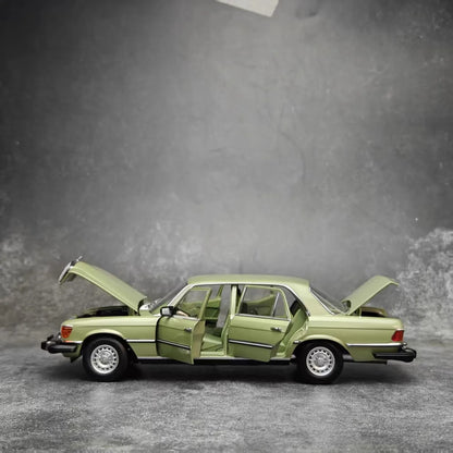 1:18 Mercedes-Benz 450sel 1976 W116