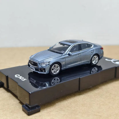 1:64 Infiniti Q50S Coupe