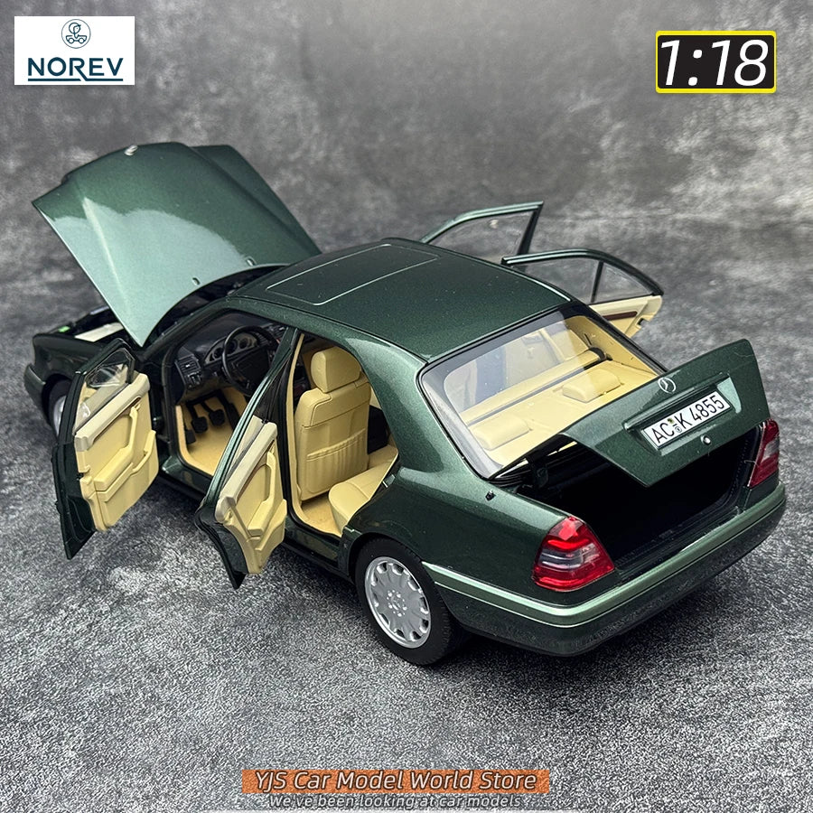1:18 Mercedes-Benz  C-Class 1993