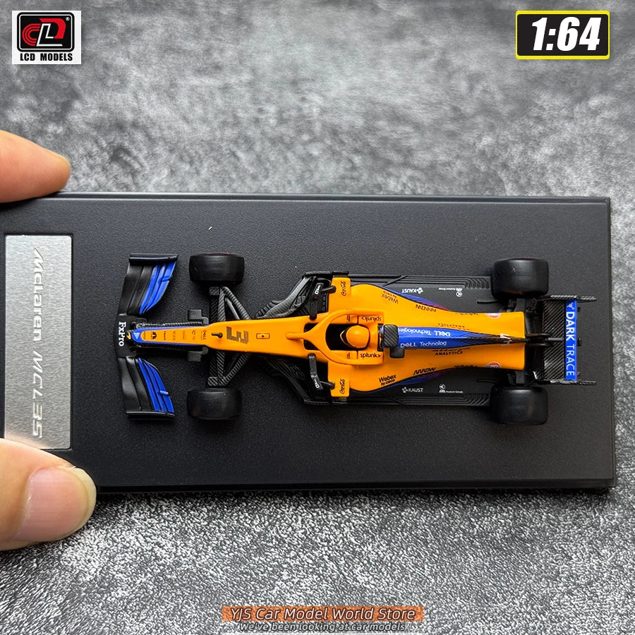 1:64  McLaren MCL35