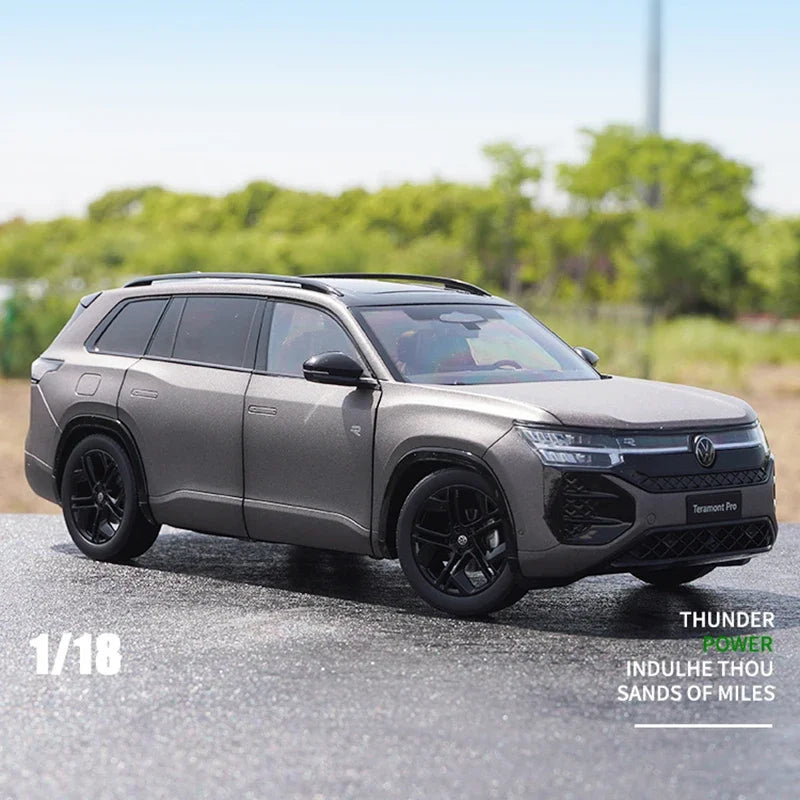 1:18 Volkswagen Teramont Pro 2025