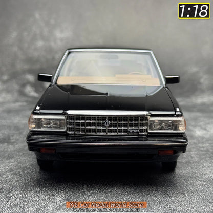 1:18 Toyota Crown MS122